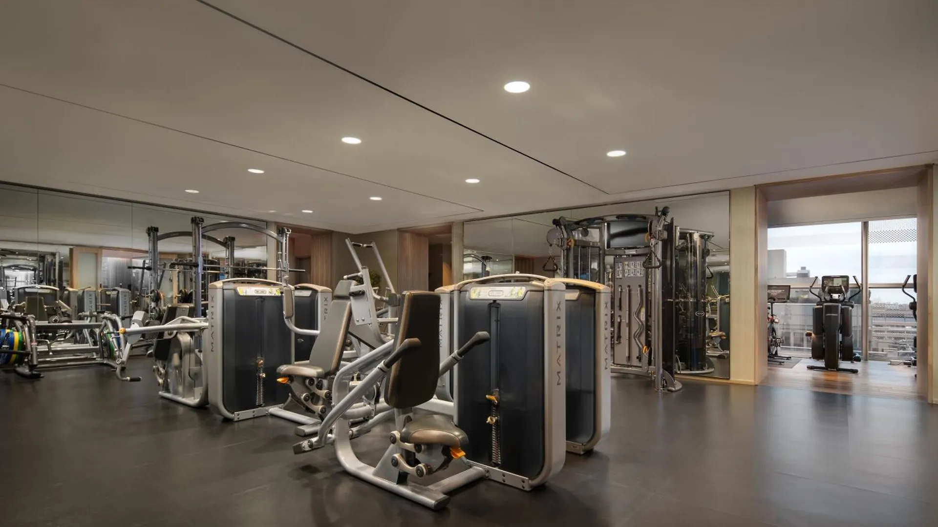 Four Seasons Hotel Toronto 5*,  Canadá