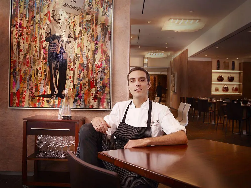 Four Seasons Hotel Toronto