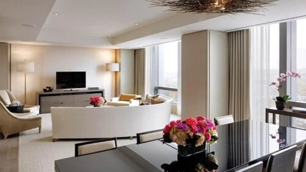 Four Seasons Hotel Toronto