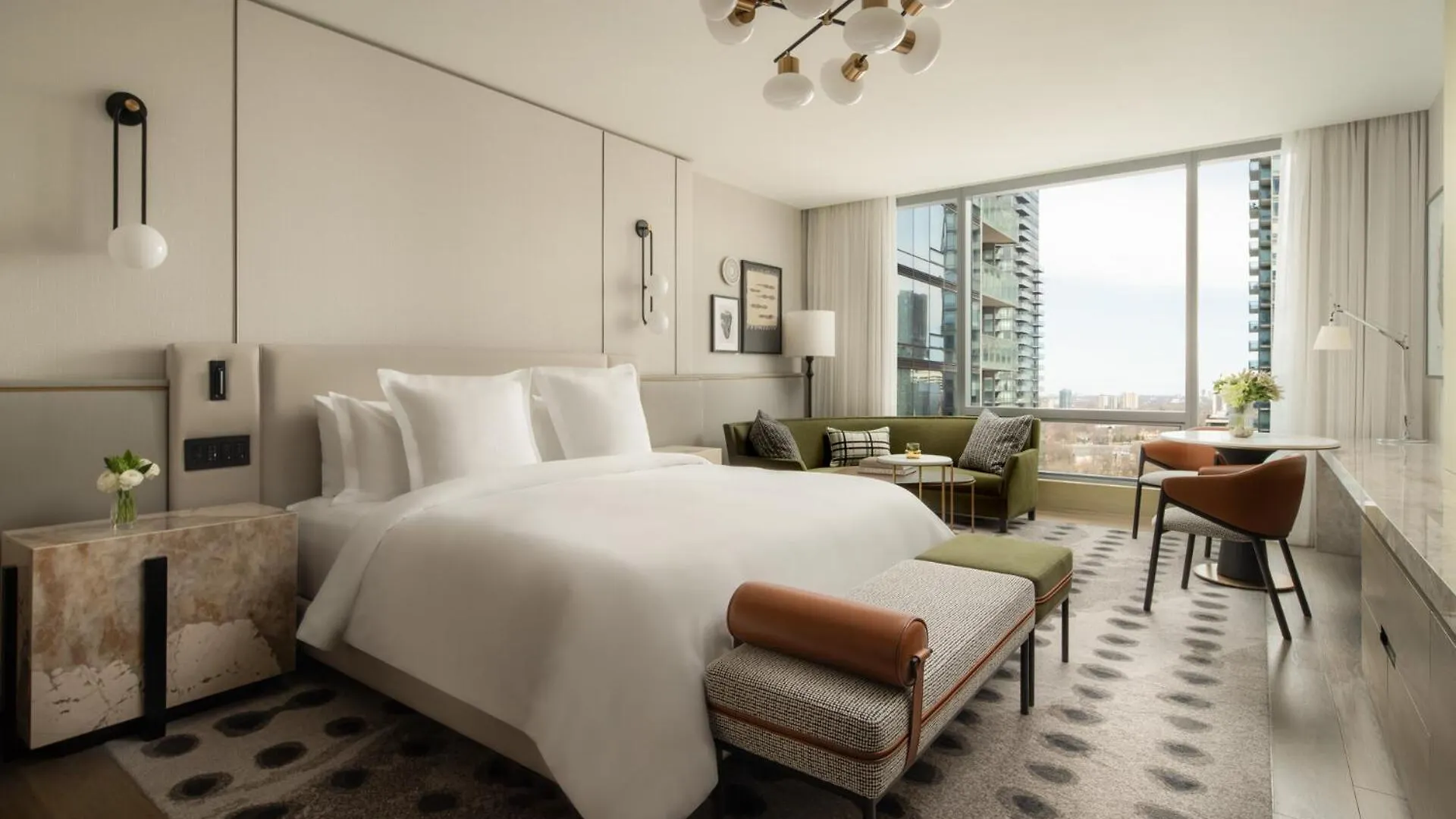 Four Seasons Hotel Toronto