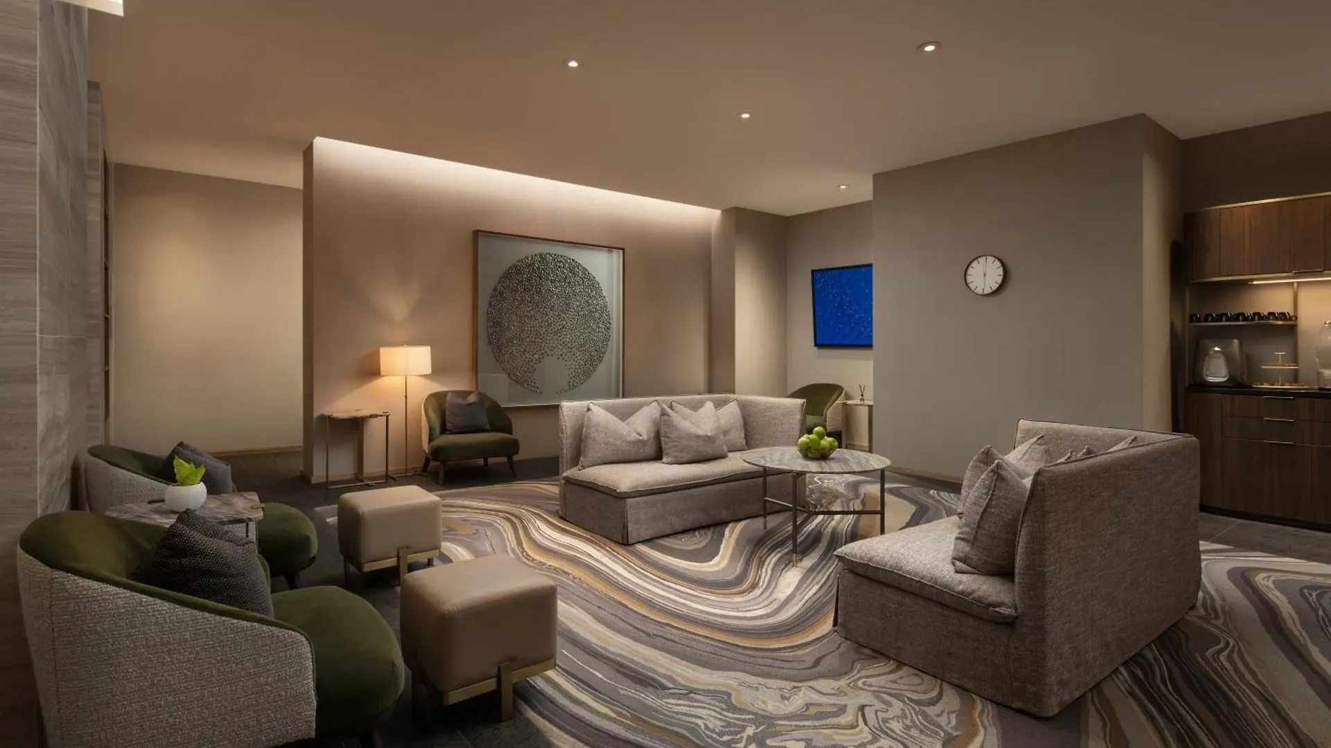 Four Seasons Hotel Toronto 5*,