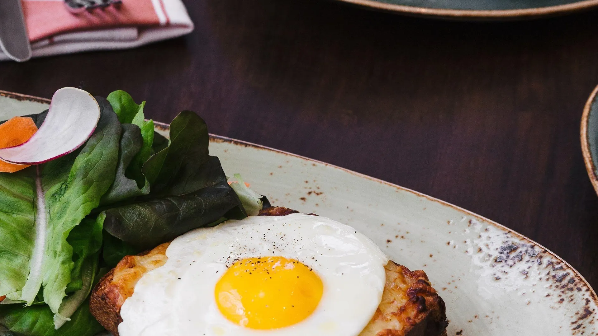 Four Seasons Hotel Toronto