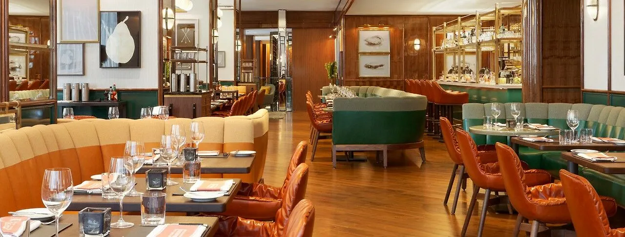 Four Seasons Hotel Toronto 5*,