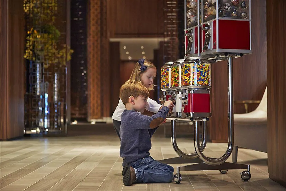 Four Seasons Hotel Toronto